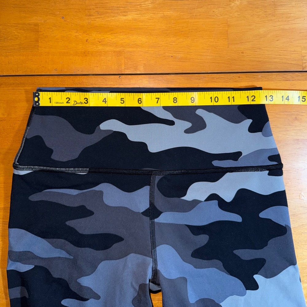 PINK Victoria's Secret Camo Leggings Ultimate High Waist Grey Black Womens M - Picture 5 of 8